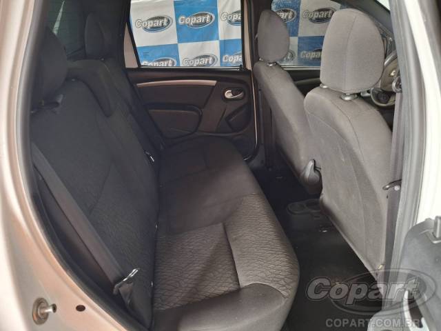 2022 RENAULT DUSTER OROCH 