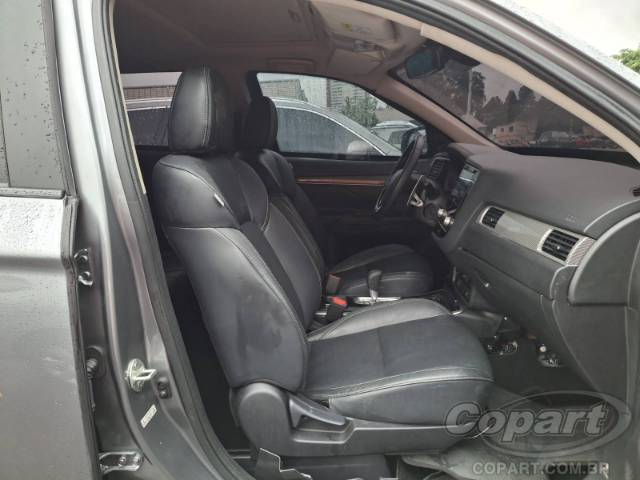 2022 MITSUBISHI OUTLANDER 