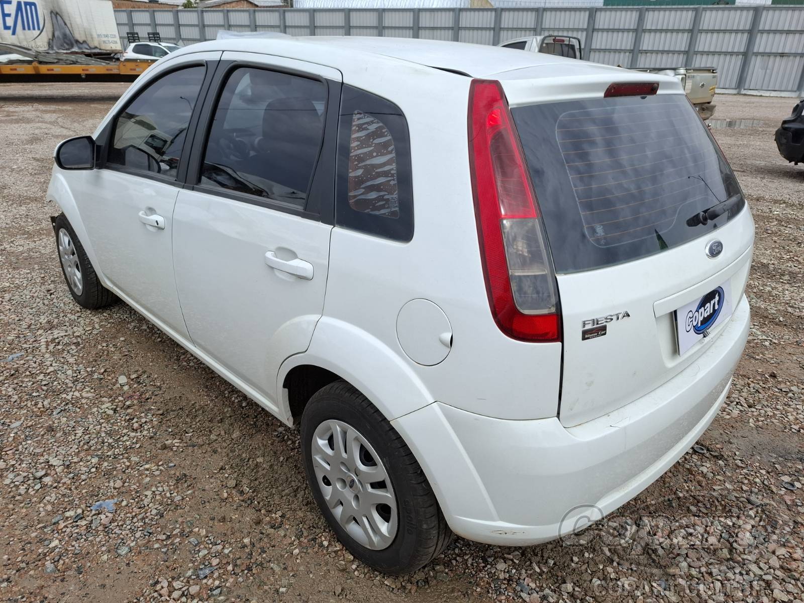Foto 3: 2014 FORD FIESTA