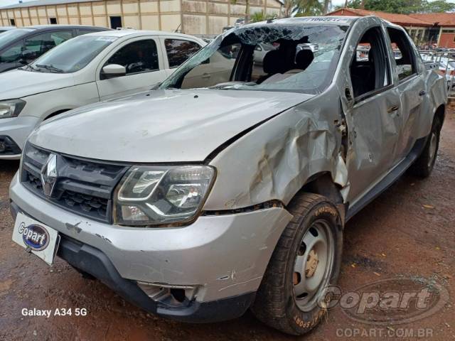2019 RENAULT DUSTER OROCH 