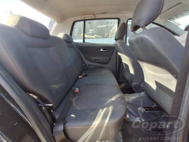 2011 VOLKSWAGEN FOX 