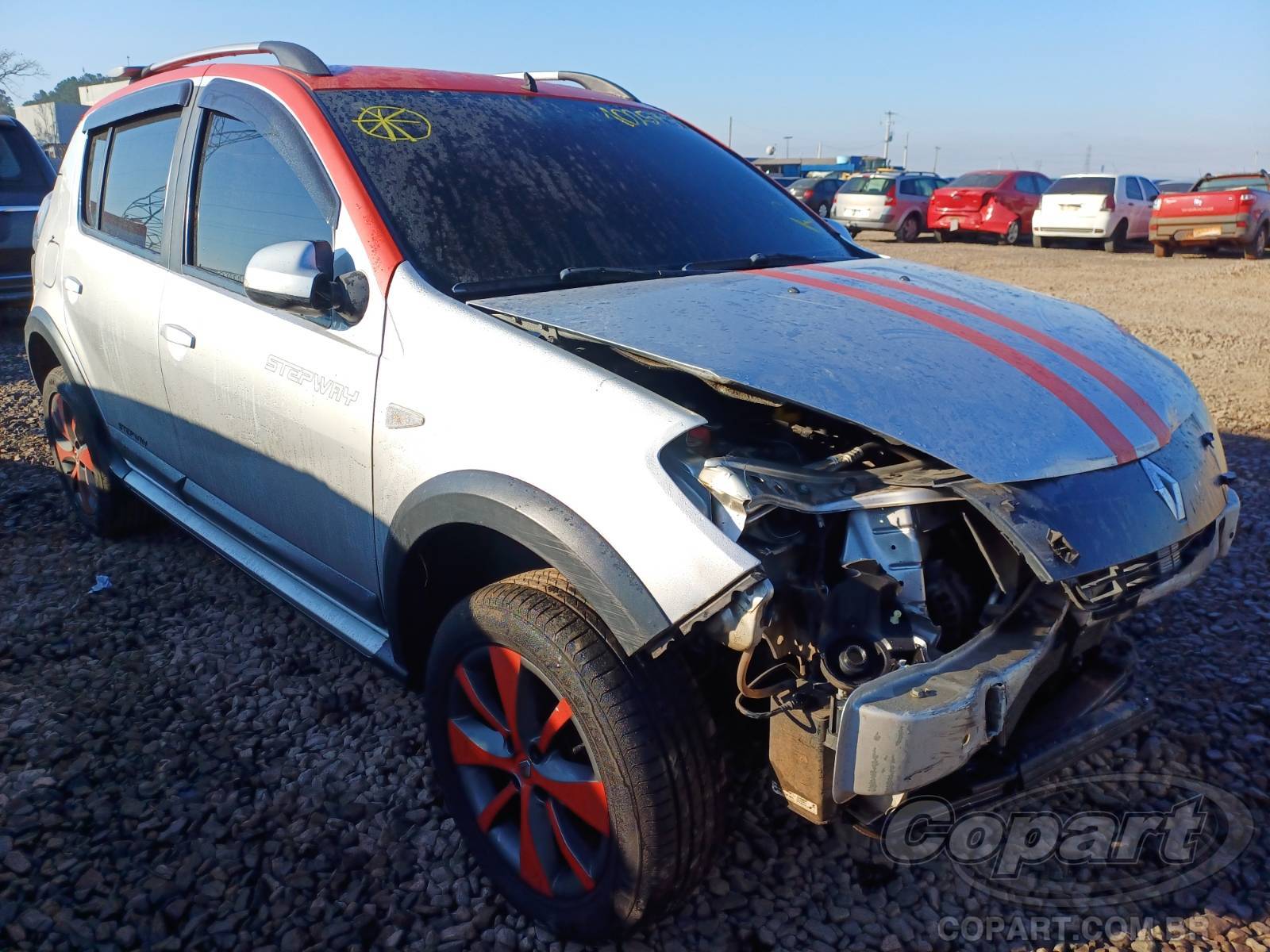 Veículo Renault Sandero RENAULT SANDERO STEPWAY 1.6 HI-POWER 2013 2013 em leilão