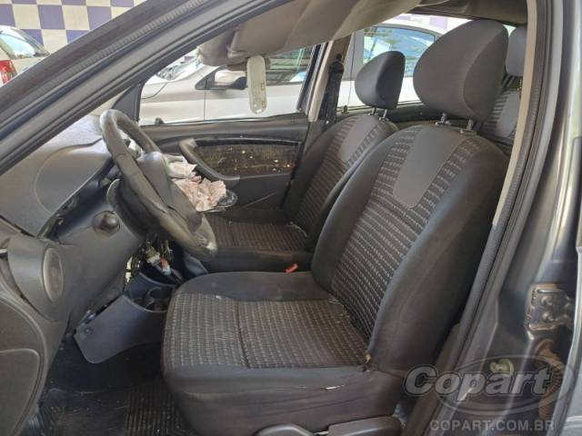 2013 RENAULT SANDERO 