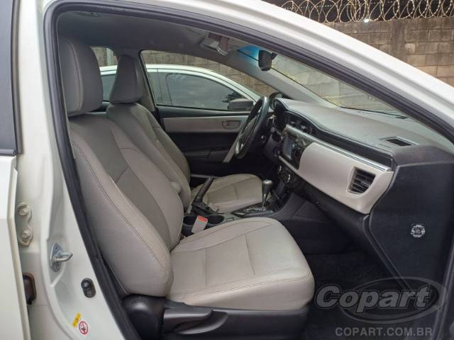 2017 TOYOTA COROLLA 