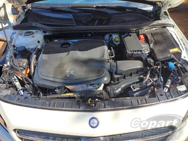 2016 MERCEDES BENZ GLA 