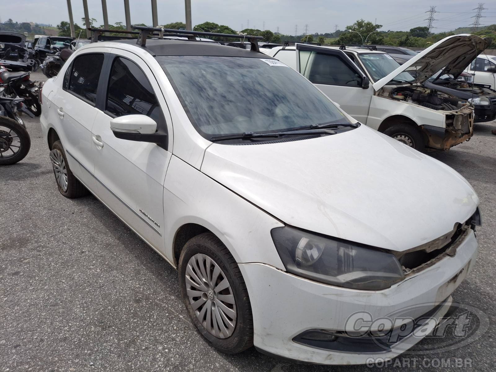 Veículo VW - VolksWagen Volkswagen VOLKSWAGEN VOYAGE 2013 1.6 TOTAL FLEX - REPARO MÉDIO 2013 em leilão