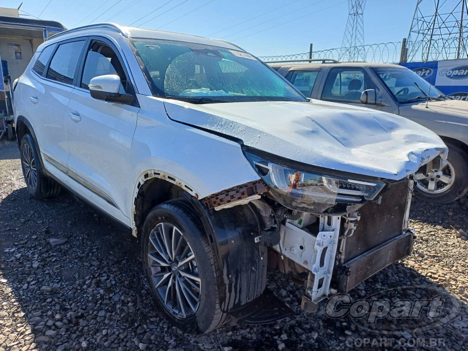 Veículo Caoa Chery TIGGO 8 PRO CAOA CHERY TIGGO 8 PRO HYBRID 1.5 16V VVT TURBO 2023 2024 em leilão