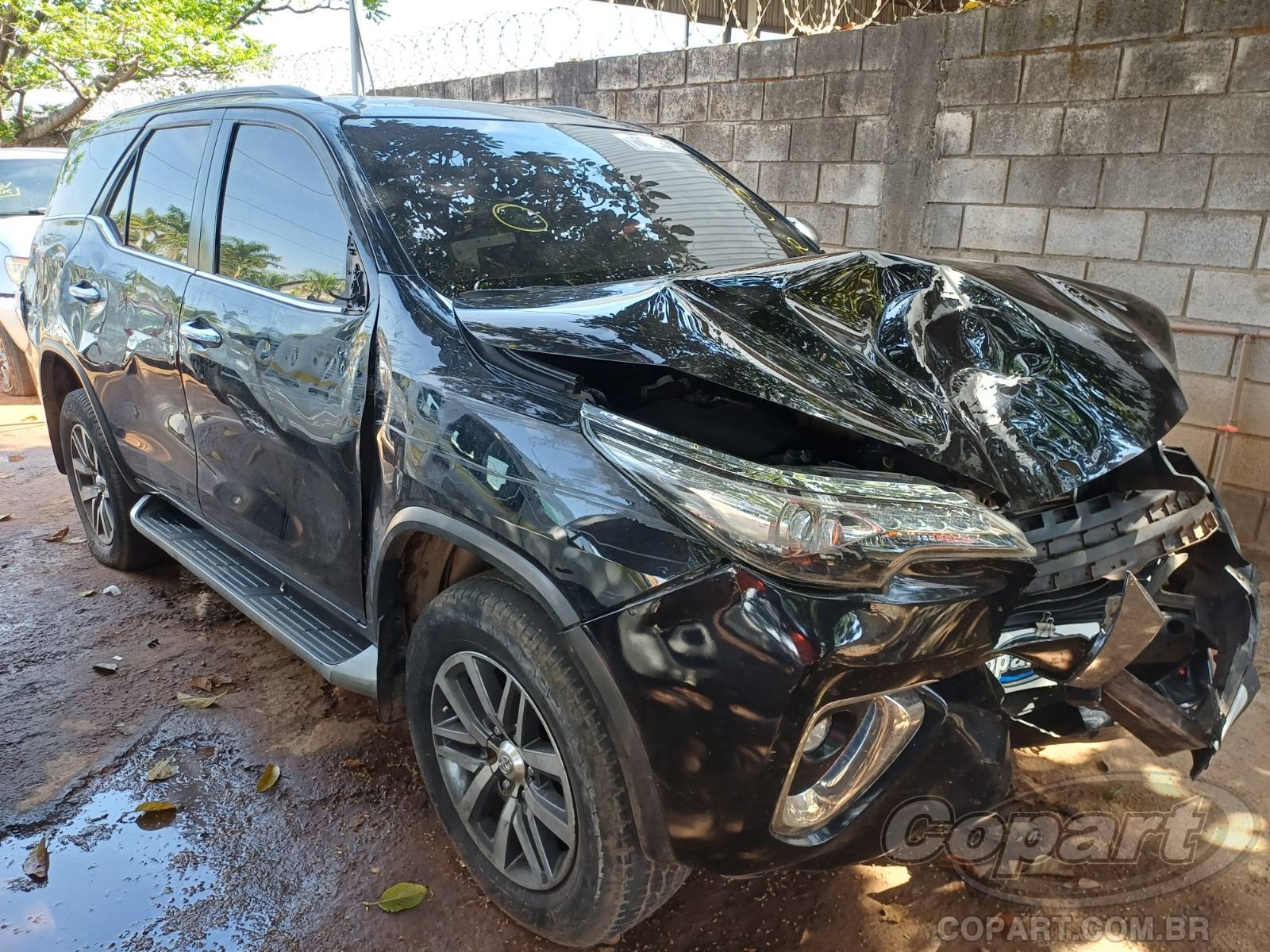 Veículo Toyota SW4 TOYOTA SW4 SRX 2.8 D-4D Turbo 2019 2019 em leilão