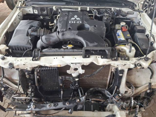 2016 MITSUBISHI PAJERO FULL 
