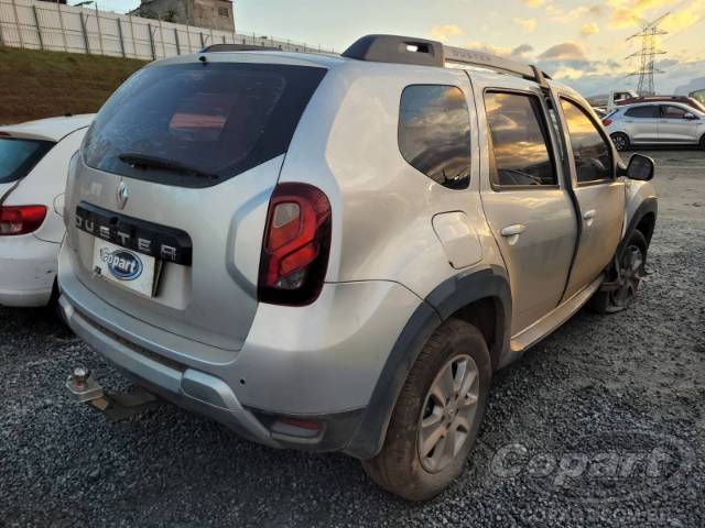 2020 RENAULT DUSTER 