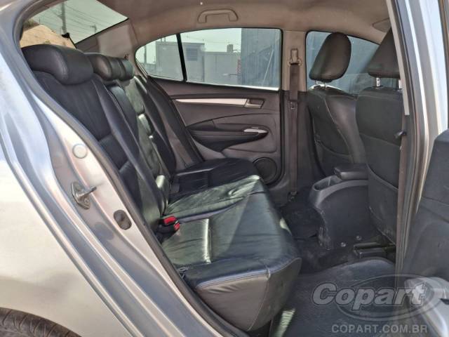 2010 HONDA CITY 