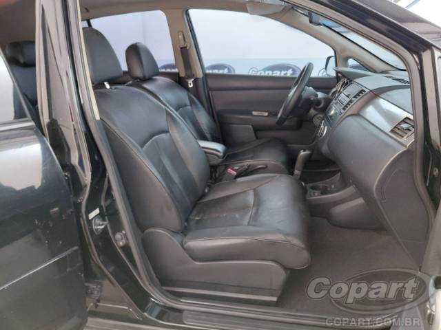 2011 NISSAN TIIDA 
