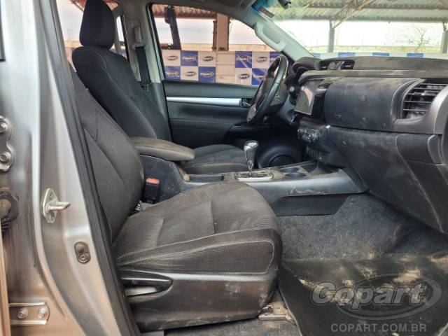 2024 TOYOTA HILUX CD 