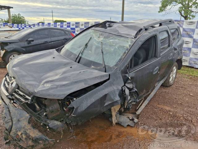 2024 RENAULT DUSTER 