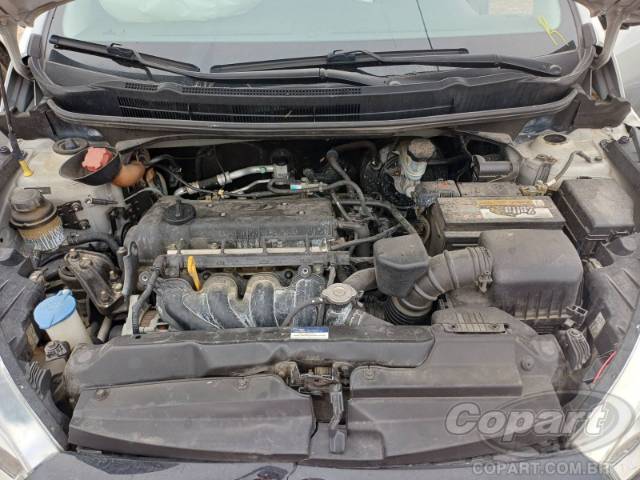 2013 HYUNDAI HB20 