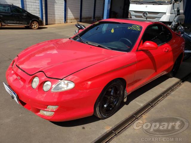 2000 HYUNDAI TIBURON COUPE 