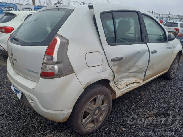 2014 RENAULT SANDERO 