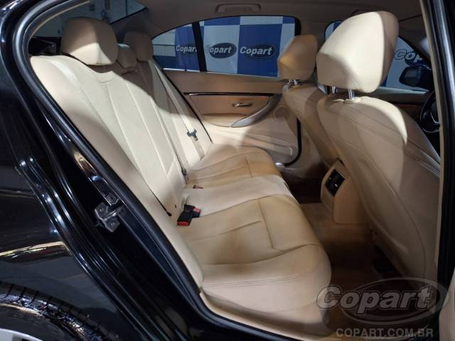 2017 BMW SERIE 3 