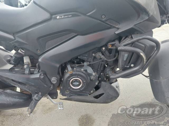 2024 BAJAJ DOMINAR 