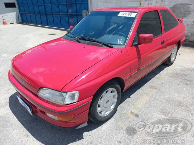 1993 FORD ESCORT 