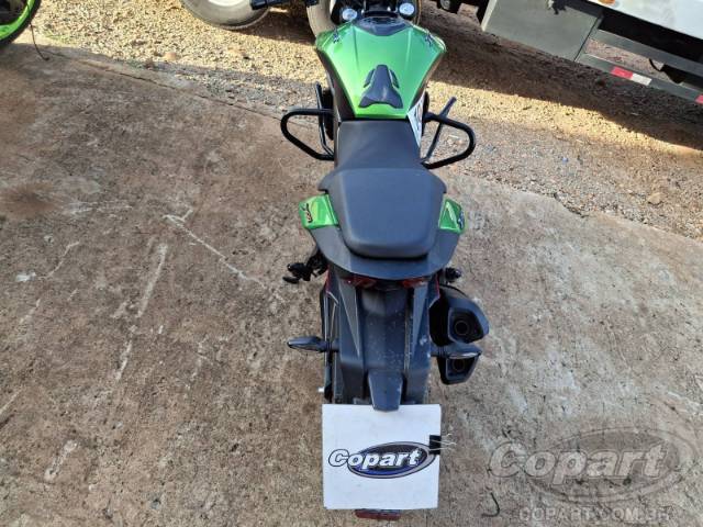 2025 BAJAJ DOMINAR 