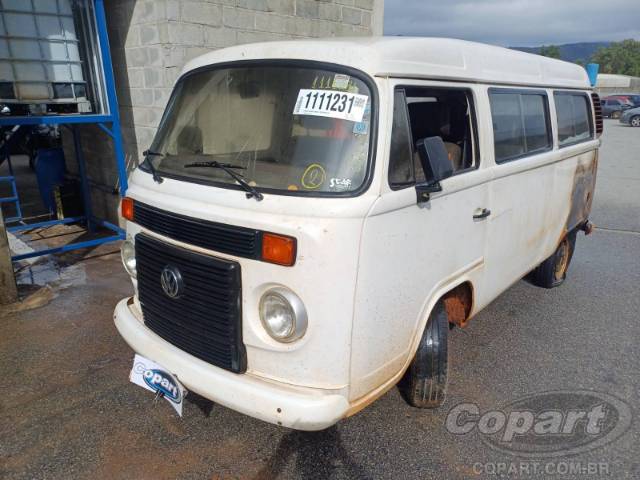 2013 VOLKSWAGEN KOMBI 