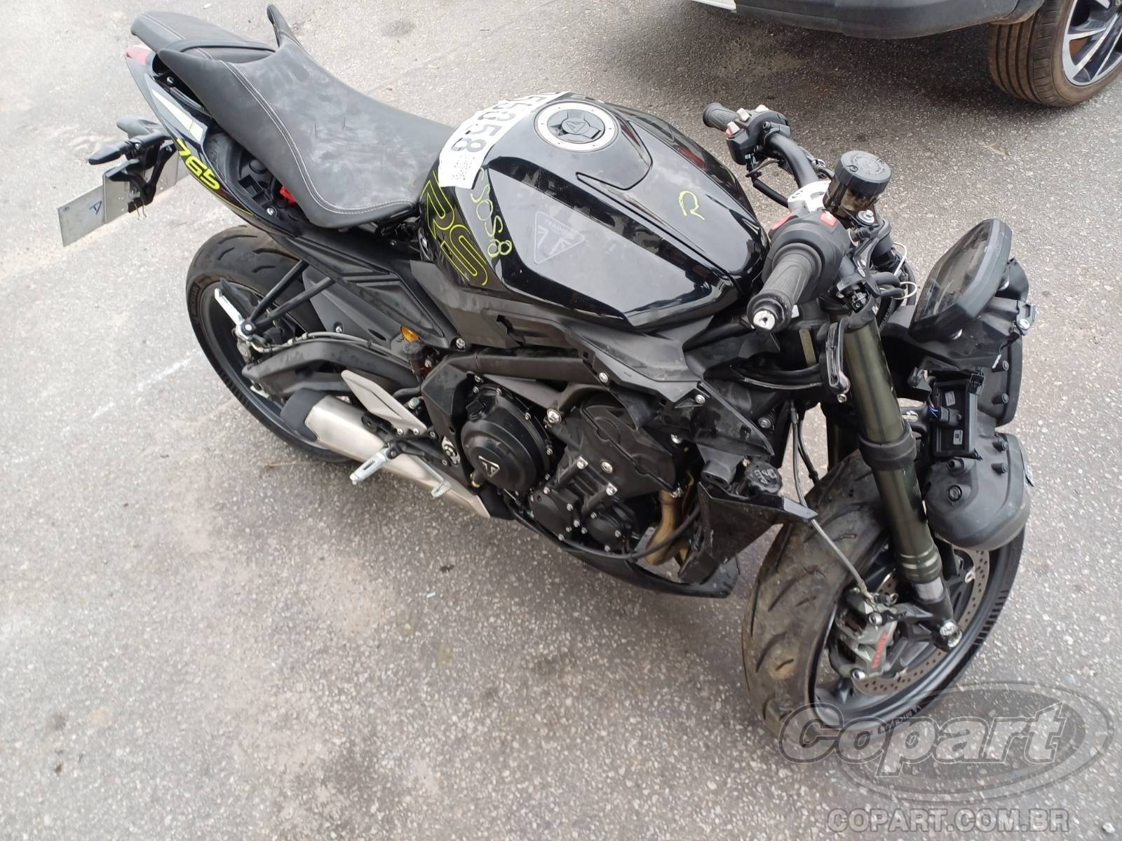 TRIUMPH STREET TRIPLE 2025