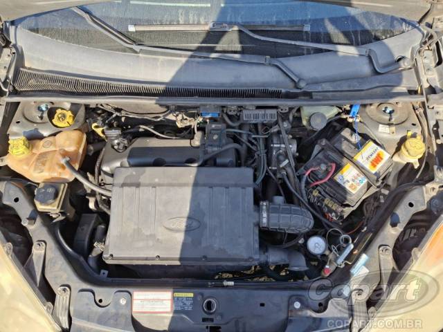 2010 FORD FIESTA 