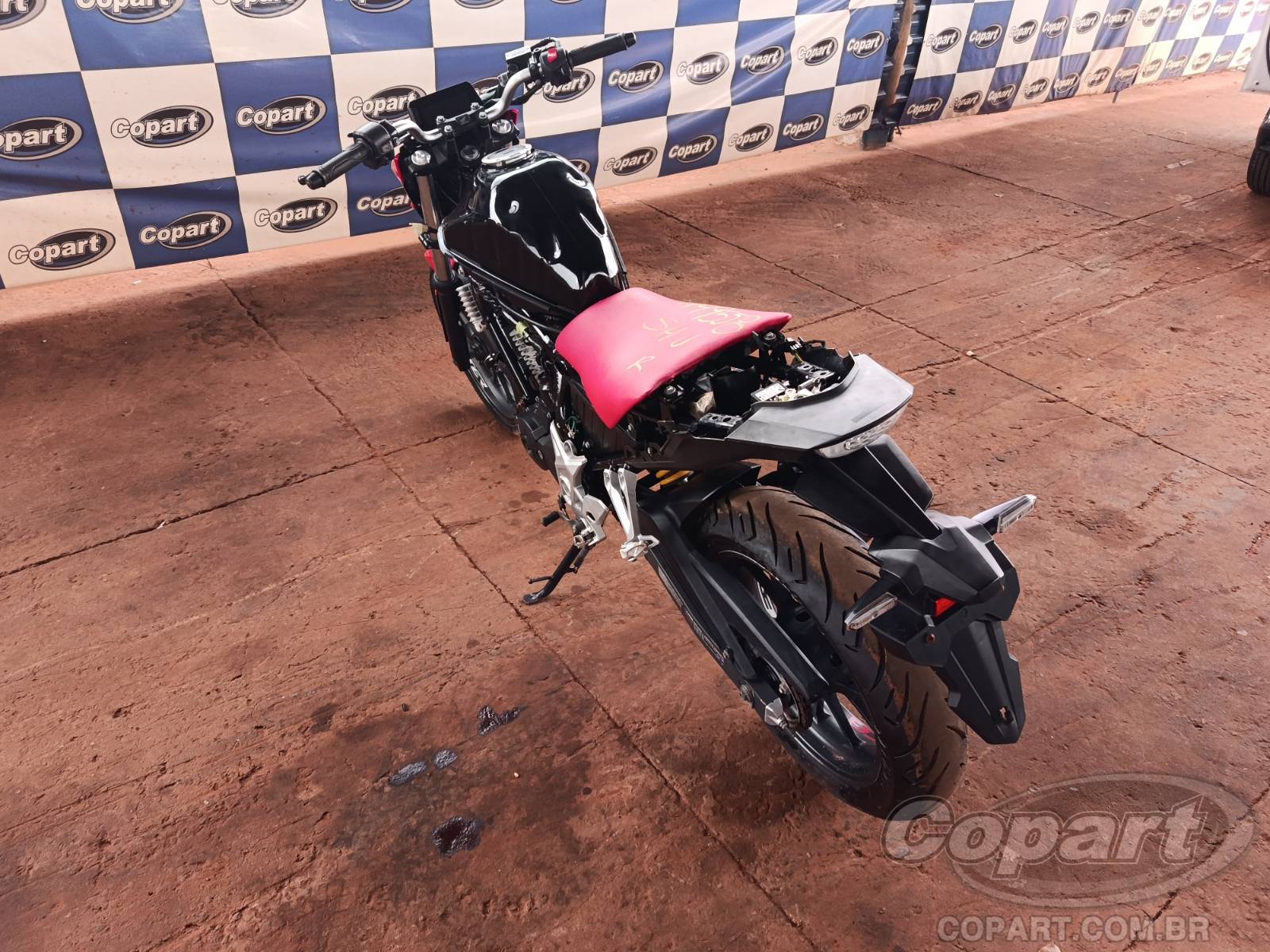 2023 HONDA CB 300F — foto 3 de 10