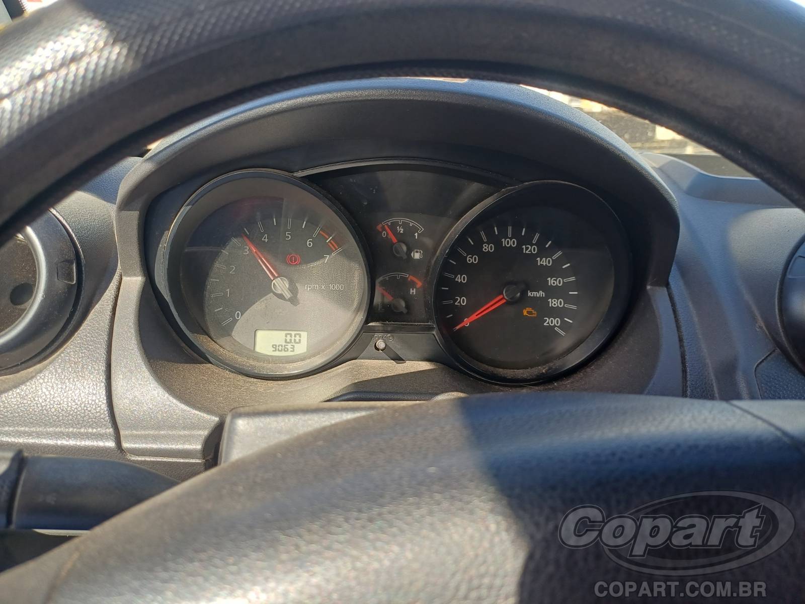 2008 FORD FIESTA SEDAN — foto 8 de 10