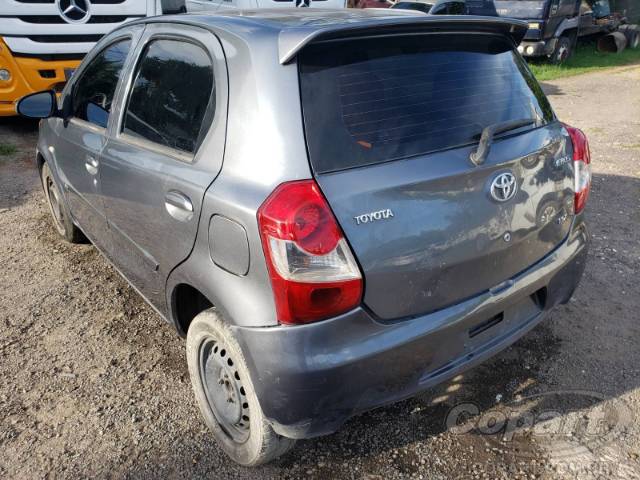 2015 TOYOTA ETIOS 