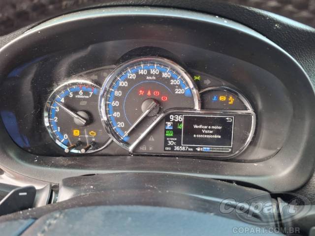 2024 TOYOTA YARIS 