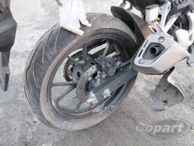 2024 HONDA CB 300F 