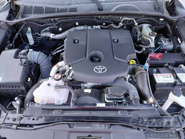 2024 TOYOTA HILUX CD 