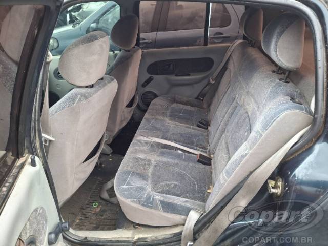2005 RENAULT CLIO SEDAN 