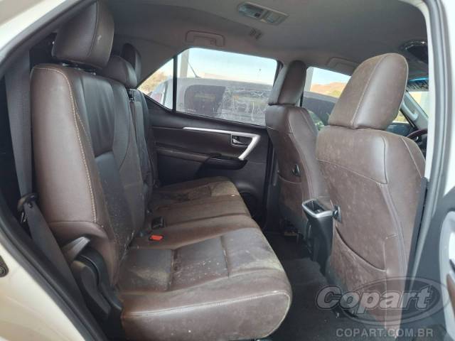 2018 TOYOTA HILUX SW4 