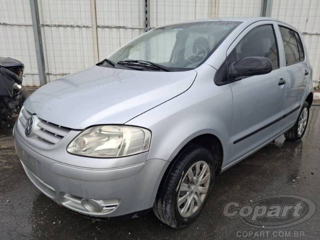 2005 VOLKSWAGEN FOX 