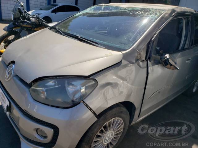 2015 VOLKSWAGEN UP 