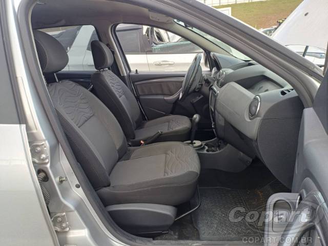 2015 RENAULT DUSTER 