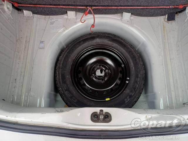 2015 VOLKSWAGEN UP 