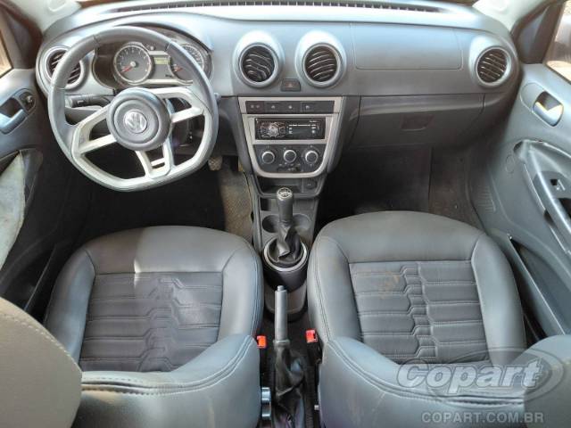 2011 VOLKSWAGEN VOYAGE 