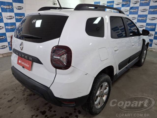 2025 RENAULT DUSTER 