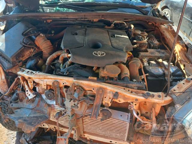 2023 TOYOTA HILUX CD 