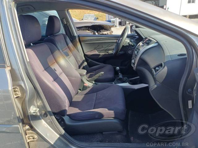 2010 HONDA CITY 
