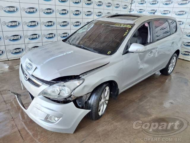 2011 HYUNDAI I30 CW 