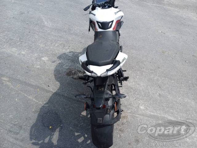 2026 BAJAJ DOMINAR 