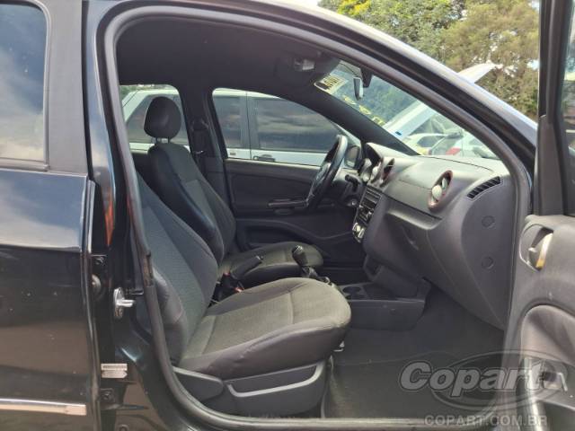 2016 VOLKSWAGEN GOL 