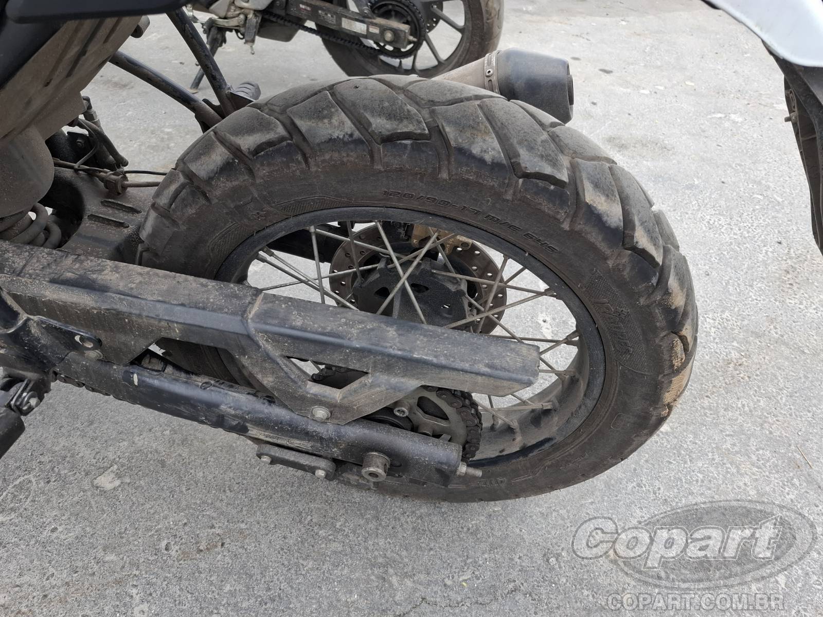 Foto 7 de 10: 2019 ROYAL ENFIELD HIMALAYAN