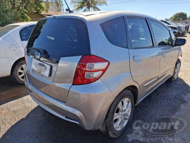 2013 HONDA FIT 