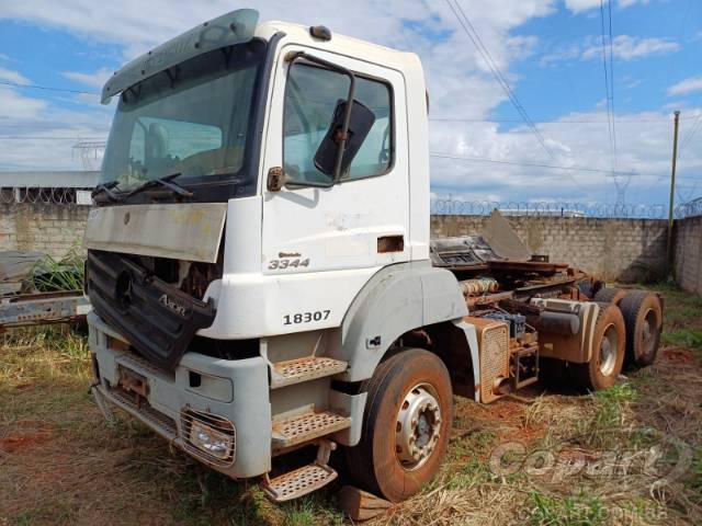 2009 MERCEDES BENZ AXOR 